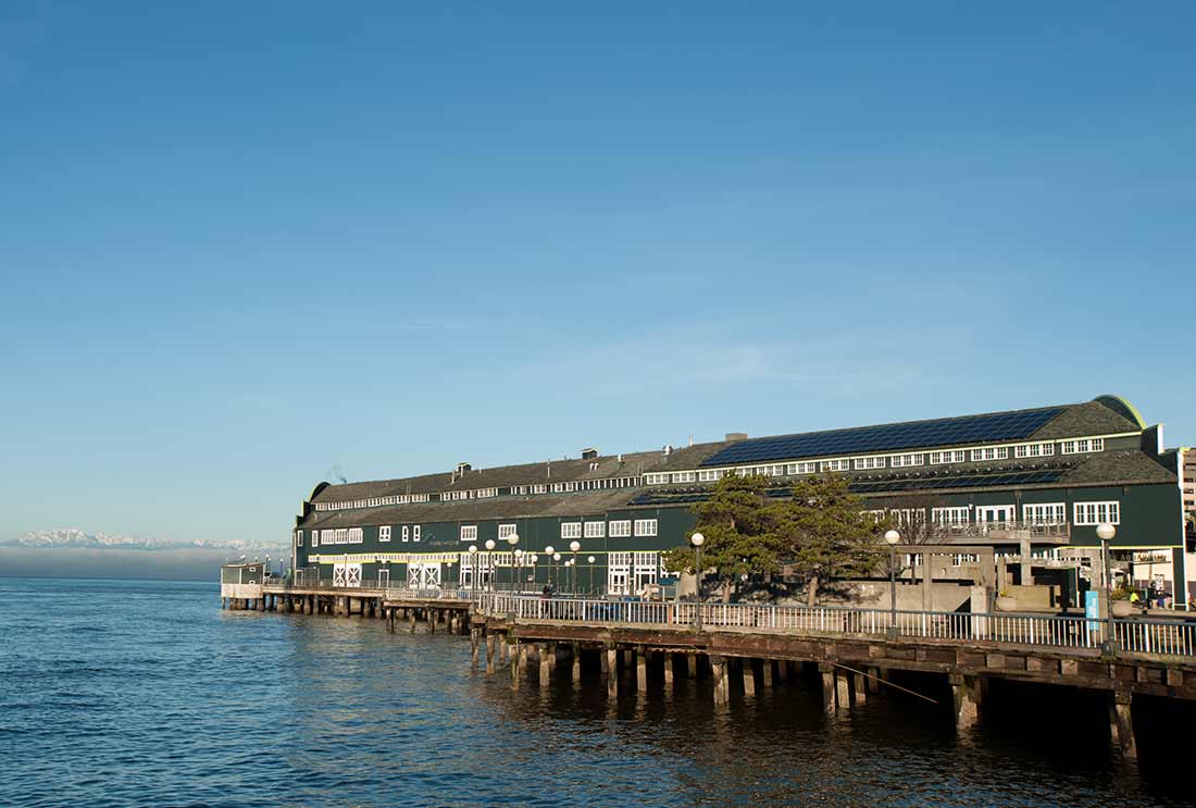 Seattle Aquarium located on Pier 59 over Puget Sound
