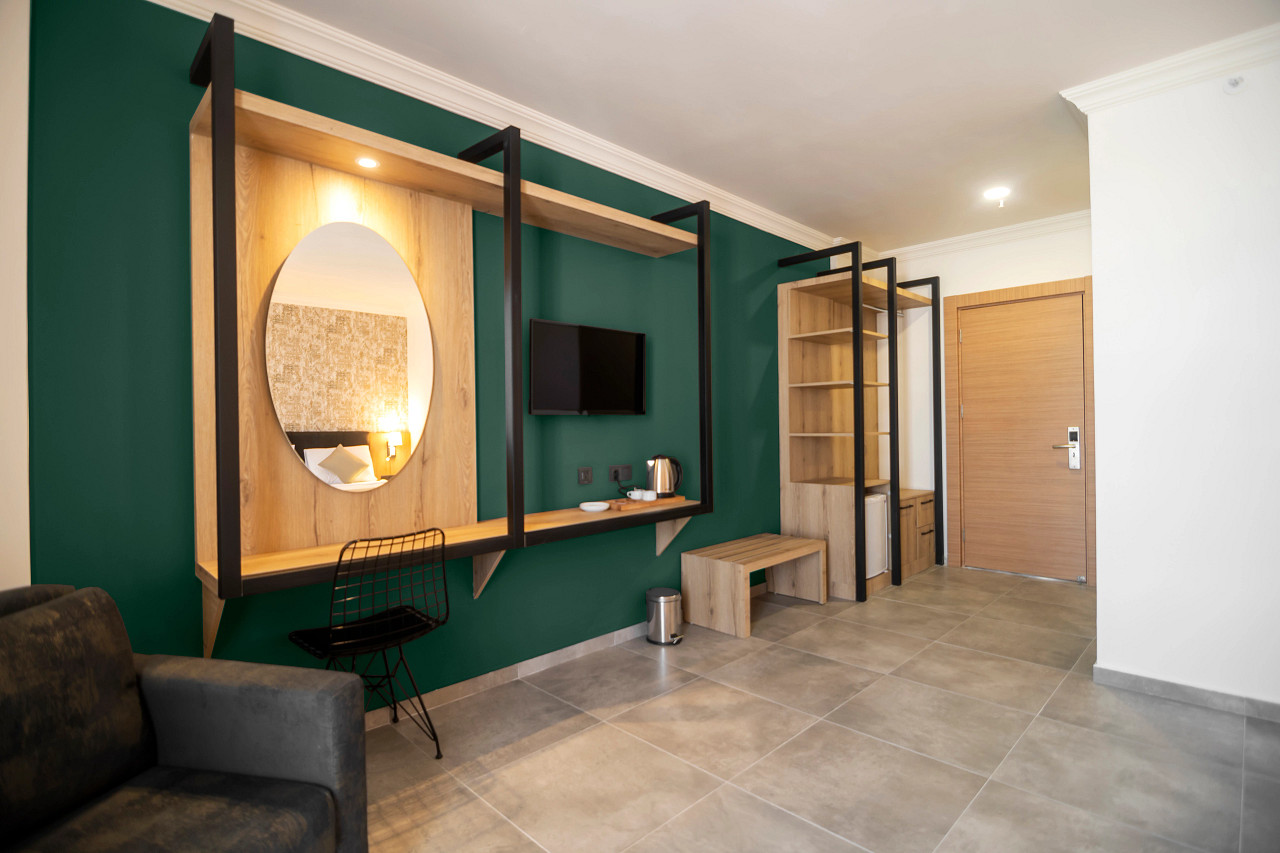 Colormix® for Commercial Spaces paint color example