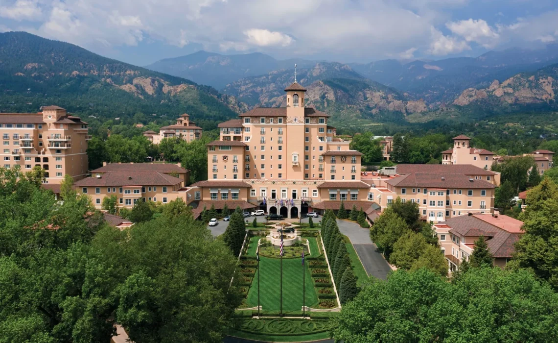 photo of the Broadmoor Resort in Colorado Springs