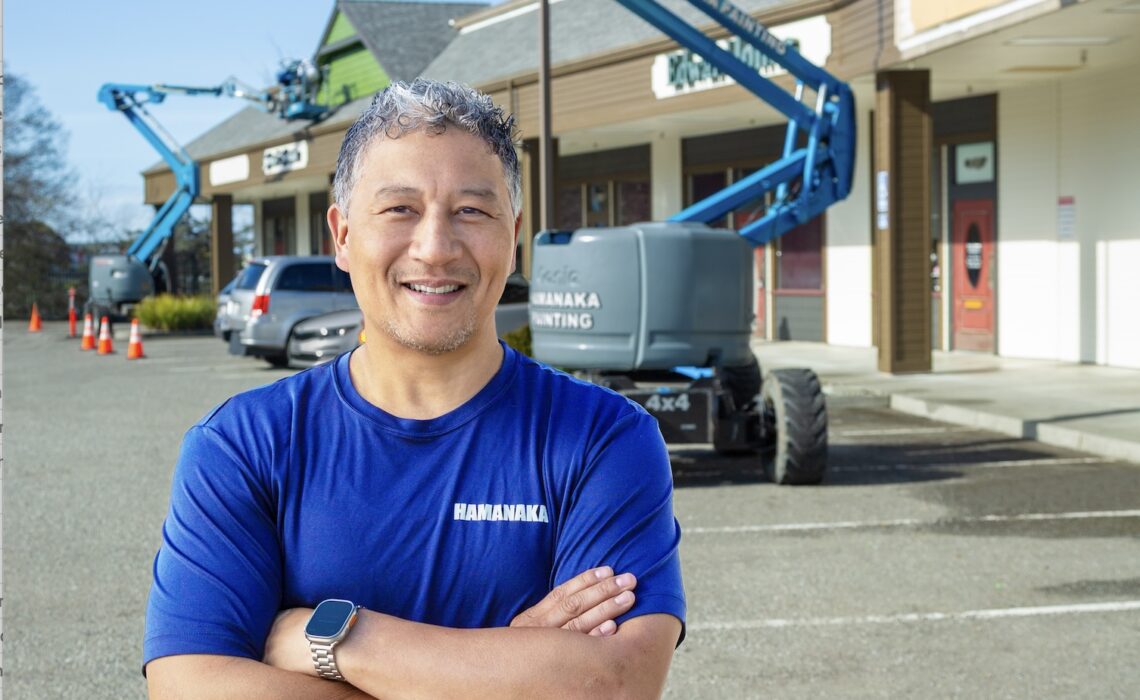 Glenn Hamanaka of Hamanaka Painting on job site